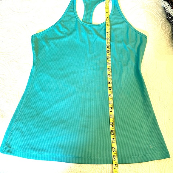 Two Nike Dri Fit Tank Top Workout Shirt Sleeveless Women's XL - Picture 5 of 15
